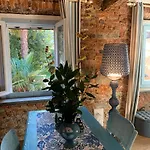 Il Giardino Segreto Arona, Charming * ארונה