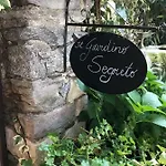 Lägenhet Il Giardino Segreto Arona, Charming *