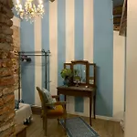 Il Giardino Segreto Arona, Charming Lägenhet