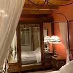 Lägenhet Il Giardino Segreto Arona, Charming *
