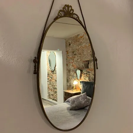 Apartment Il Giardino Segreto Arona, Charming Arona