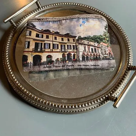 アパート Il Giardino Segreto Arona, Charming アローナ