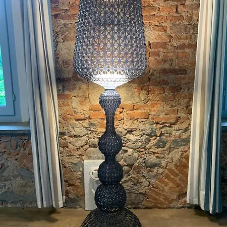 Il Giardino Segreto Arona, Charming דירה ארונה