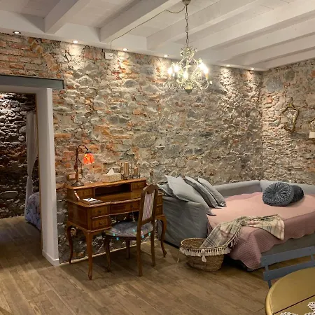 דירה Il Giardino Segreto Arona, Charming