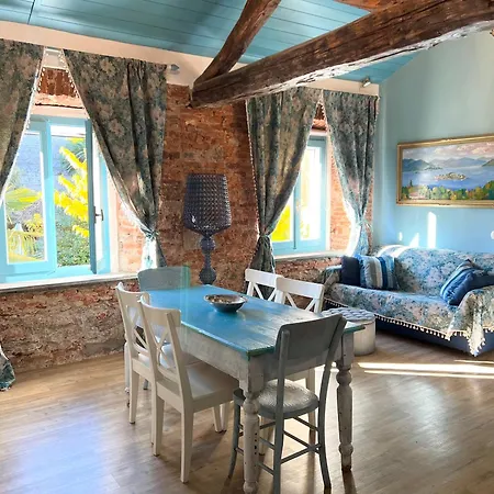 דירה Il Giardino Segreto Arona, Charming