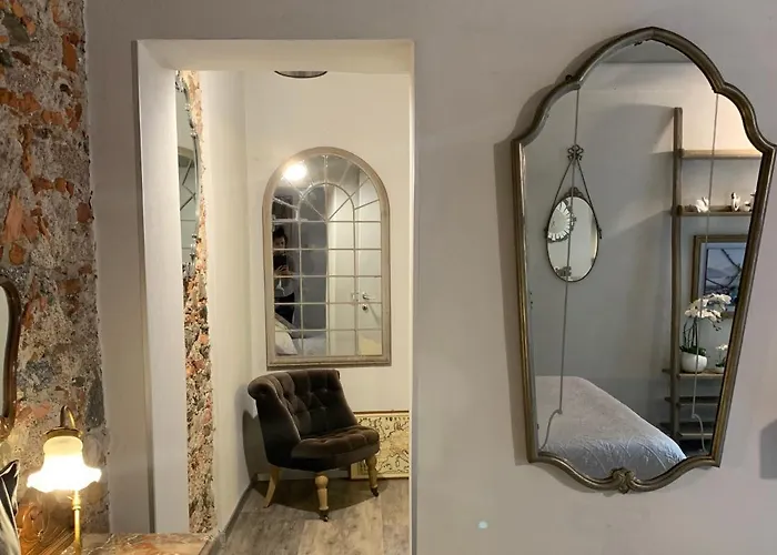 Il Giardino Segreto Arona, Charming Apartamento Arona