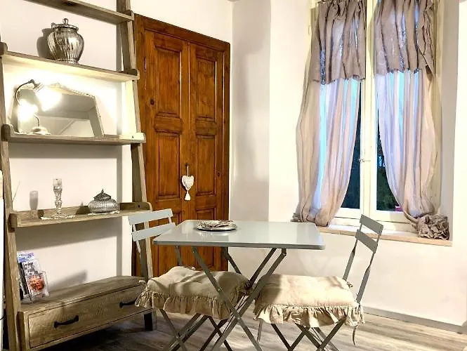 Il Giardino Segreto Arona, Charming Arona