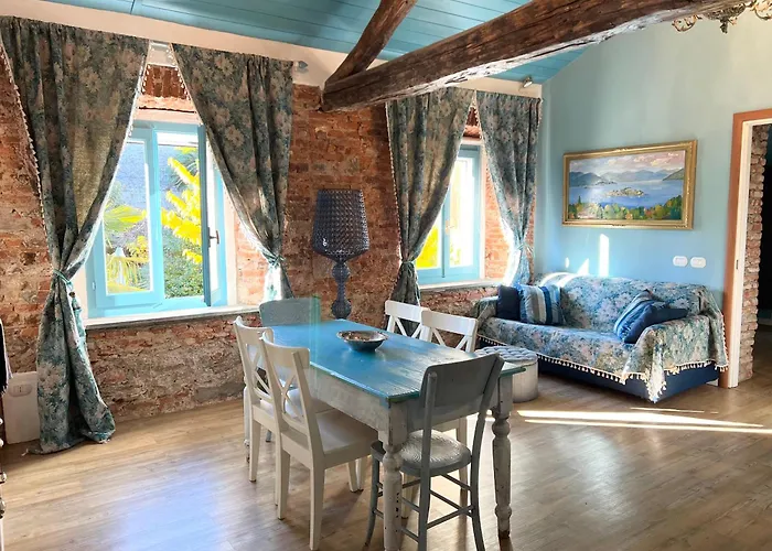 Apartamento Il Giardino Segreto Arona, Charming