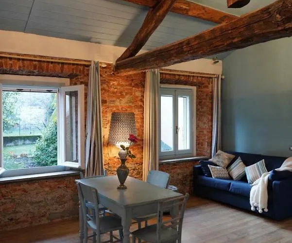 Il Giardino Segreto Arona, Charming Appartement Arona