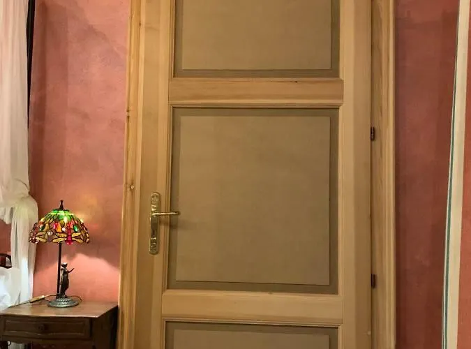 Il Giardino Segreto Arona, Charming