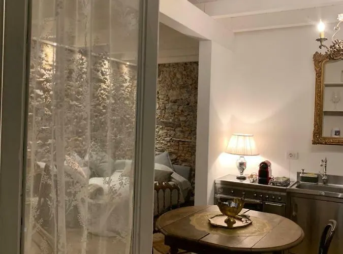 Appartement Il Giardino Segreto Arona, Charming