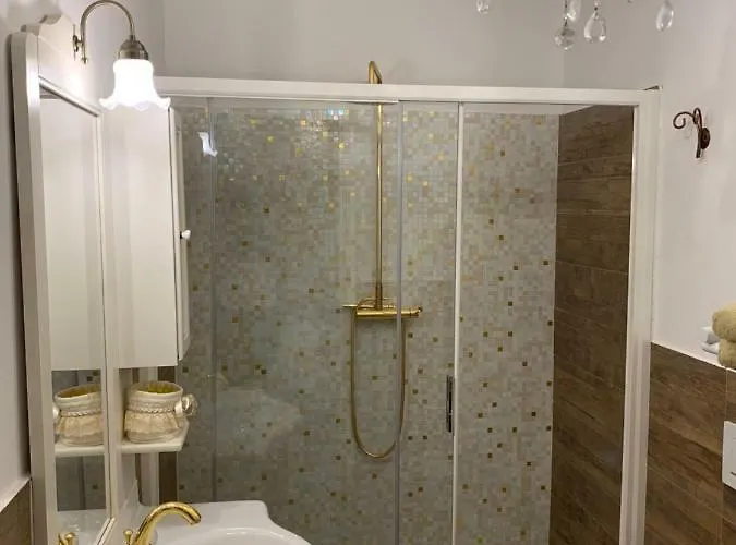 Il Giardino Segreto Arona, Charming Appartement Arona