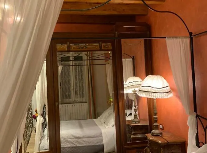 Apartamento Il Giardino Segreto Arona, Charming *