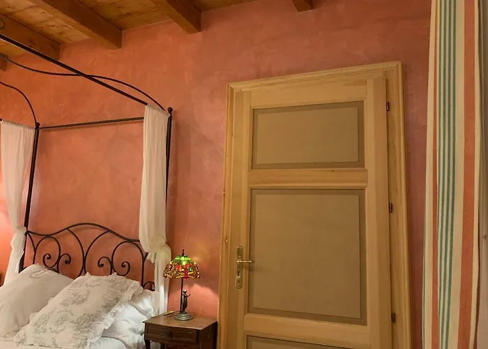 Il Giardino Segreto Arona, Charming Appartement