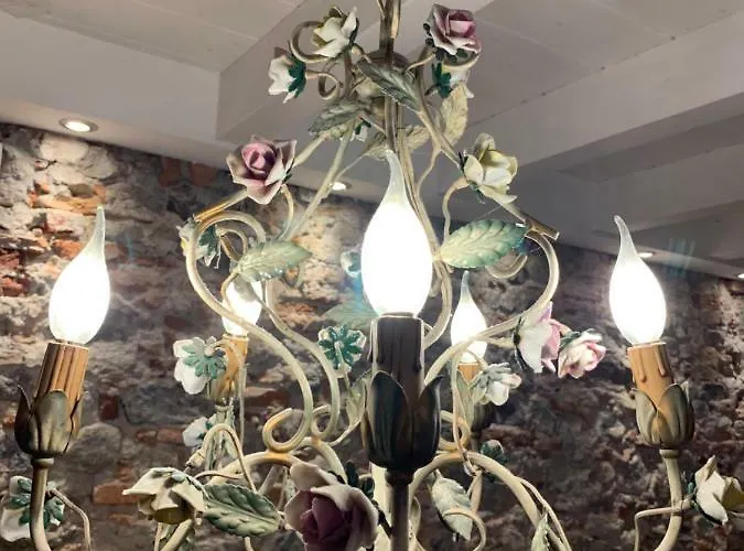 Il Giardino Segreto Arona, Charming أرونا